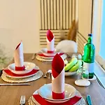 Bergling Im Zentrum • Netflix • Festungsblick • Obst Und Wein • 公寓
