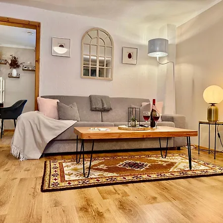 아파트 Bergling Im Zentrum • Netflix • Festungsblick • Obst Und Wein • *