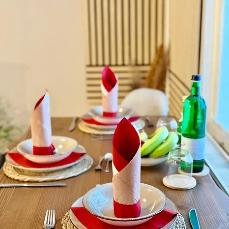 Bergling Im Zentrum • Netflix • Festungsblick • Obst Und Wein • Apartamento