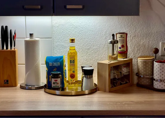 Bergling Im Zentrum • Netflix • Festungsblick • Obst Und Wein • *