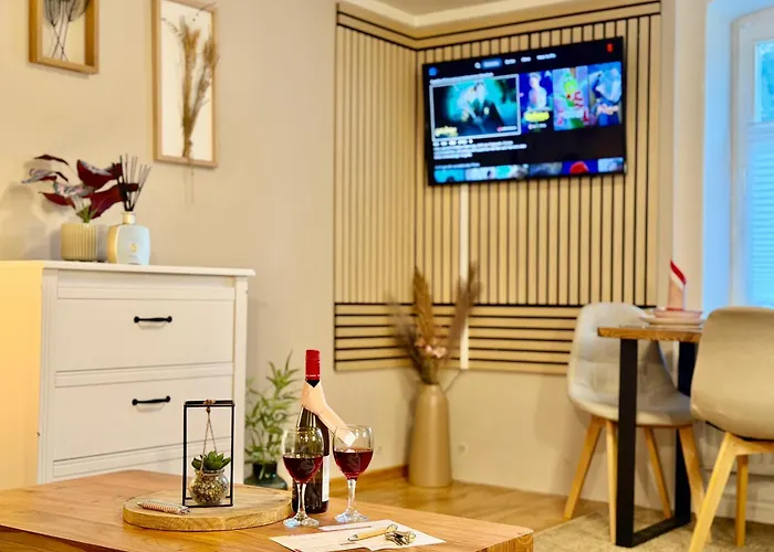 公寓 Bergling Im Zentrum • Netflix • Festungsblick • Obst Und Wein •